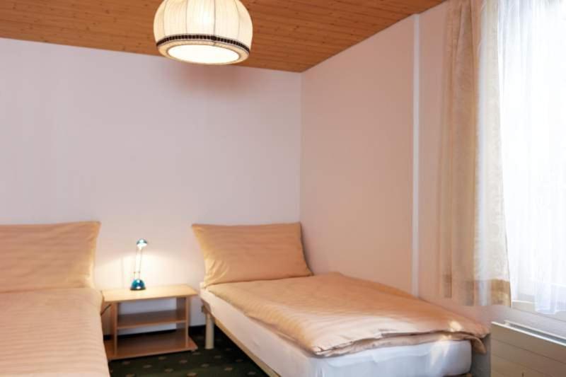 Ferienwohnung Bahnhoefli Lauterbrunnen Δωμάτιο φωτογραφία
